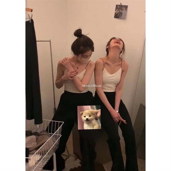 Áo 2 dây must have item 0202AD