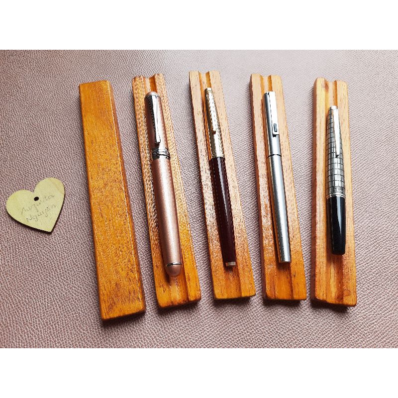 Khay gỗ đựng 1 bút