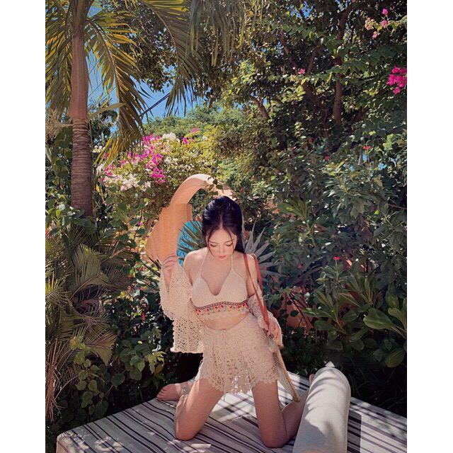 BIKINI LEN ĐÍNH HẠT