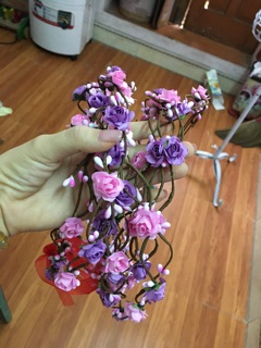 Vòng hoa cài phượng cửu
