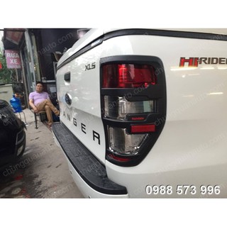 Viền đèn hậu Ford Ranger