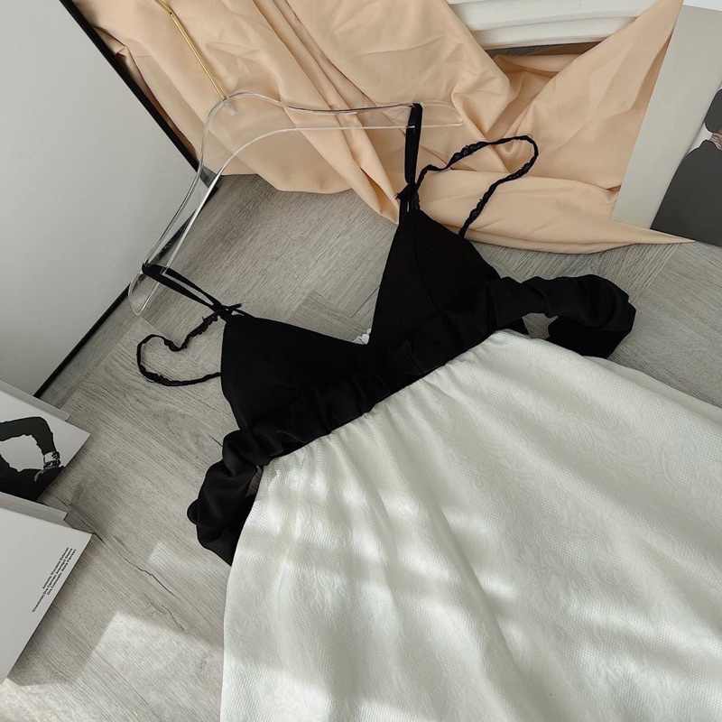 ĐẦM 2S TRẮNG PHỐI ĐEN  PHỒNG XOÈ ANGI HOME