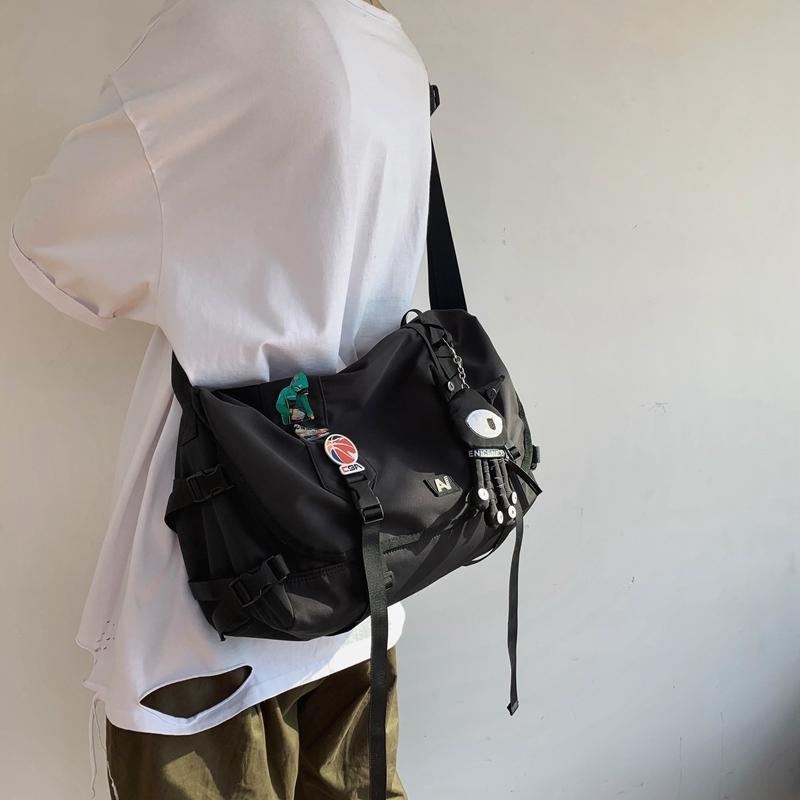 Oyster☞ Túi đeo vai cỡ lớn thiết kế cá tính cho nam | BigBuy360 - bigbuy360.vn