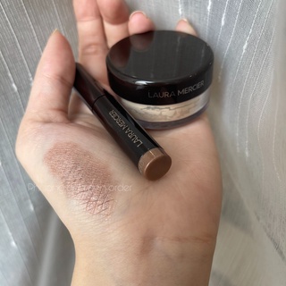 Set phấn phủ và phấn mắt mini Laura Mercier