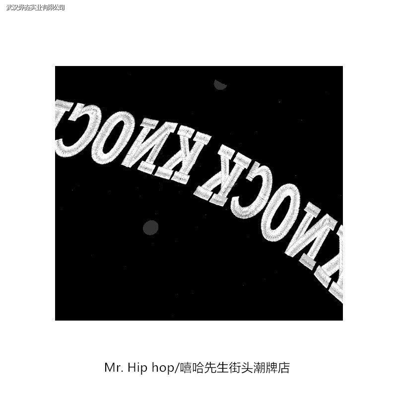 Áo Khoác Bomber Vasity Nỉ dạ Full Thêu màu đen nam nữ