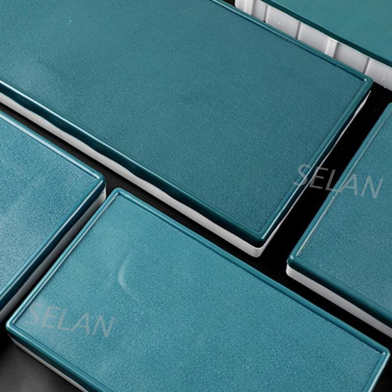 Hộp đựng màu nước bằng nhựa acrylic tiện dụng