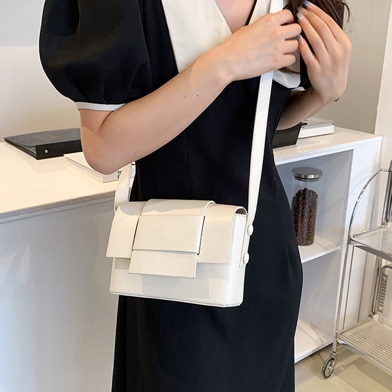 Túi đeo chéo IELGY dáng vuông nhỏ màu sắc đơn giản dễ phối đồ phong cách Hàn Quốc dành cho nữ