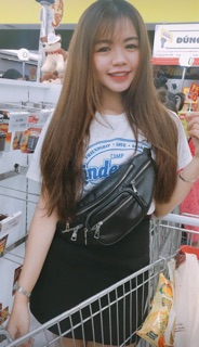 Túi da đeo chéo siêu cá tính
