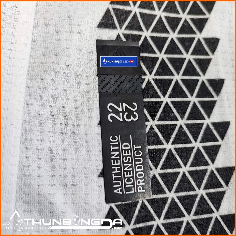 Áo Juventus sọc trắng đen sân nhà 2022/2023, 2022/23 Bản PLAYER Issue Body fit cao cấp