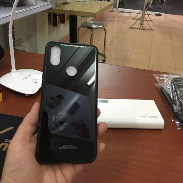 Ốp lưng kính Xiaomi Mi A2 / Mi 6X cao cấp