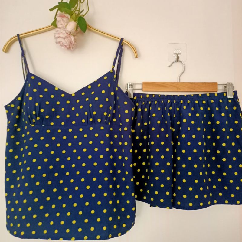 BIGSIZE đồ bộ 2 dây TẶNG mút ngực mỏng | BigBuy360 - bigbuy360.vn