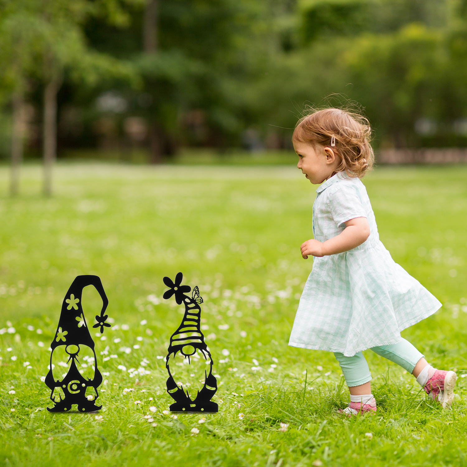 Phụ Kiện Kim Loại Trang Trí Sân Vườn