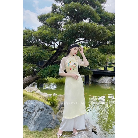 Áo dài thiết kế kết thủ công siêu sang