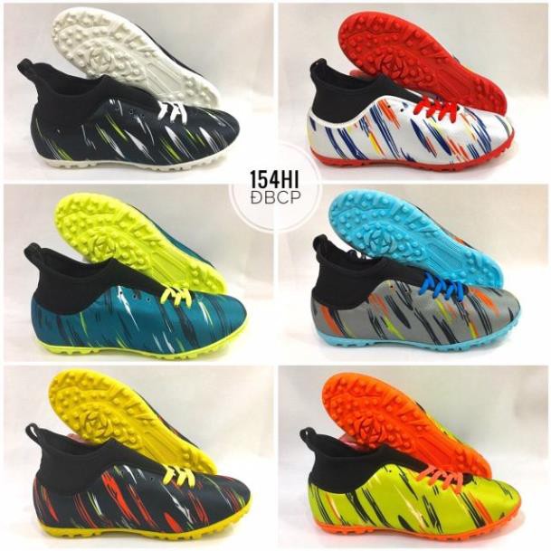 NEW CH Giầy đá bóng CP 084c giảm giá sock còn 99k( giá gốc 250k )khâu full đế Sút Mạnh new