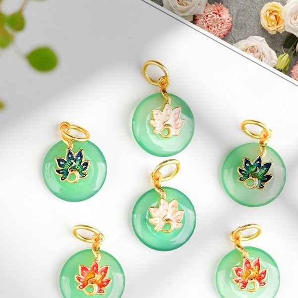 Chalcedony Phụ Kiện Khóa Vòng Tay Dây Bện Mặt Chim Công Nhỏ Màu Vàng Kim Không Gây Dị Ứng Bảo Quản Trang Sức Chống Trượt Bảo Vệ Vòng Tay diy