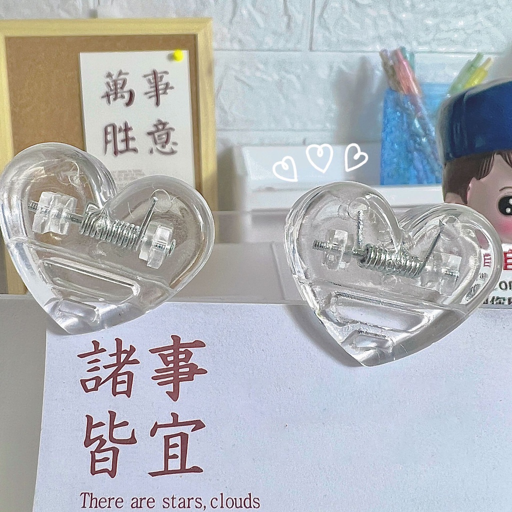 Kẹp Giấy Mini Trong Suốt Hình Trái Tim Dễ Thương