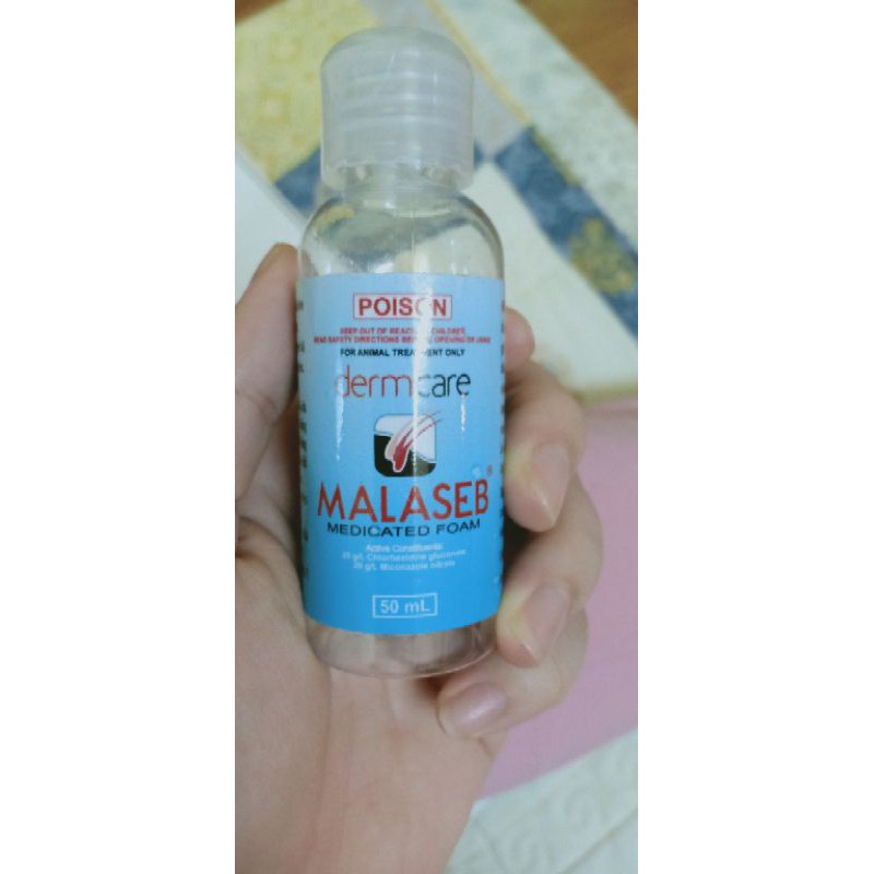 Sữa tắm trị nấm, viêm da chó, mèo Malaseb 50ml