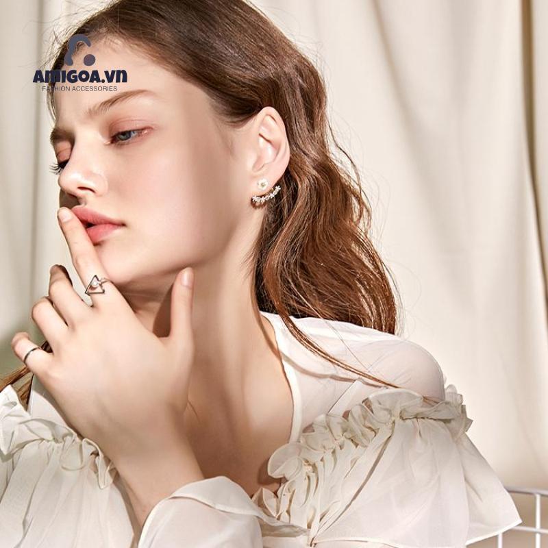 Bông Tai Hình Hoa Cúc Nhỏ Thời Trang Dành Cho Nữ