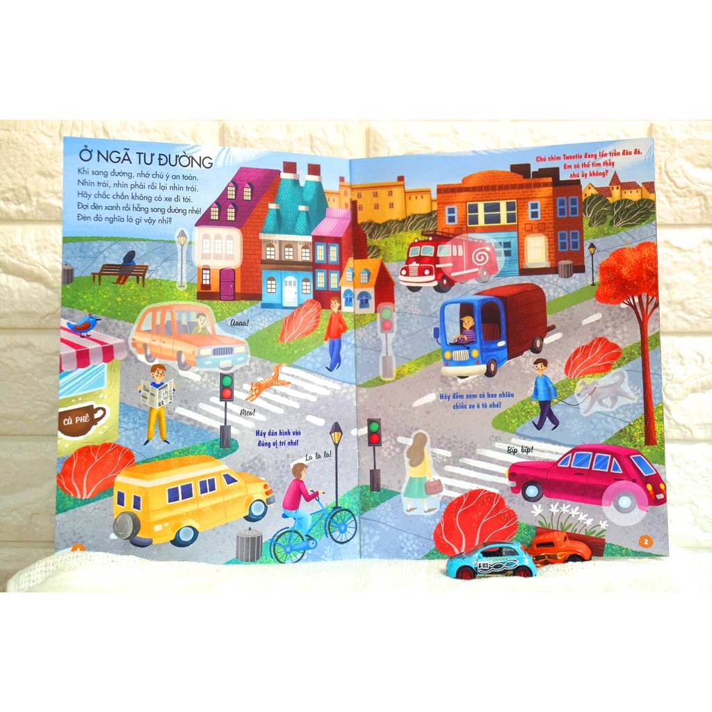 SÁCH - COMBO: Bóc dán thông minh - Luyện tay thật khéo, luyện mắt thật tinh ( 6 cuốn )