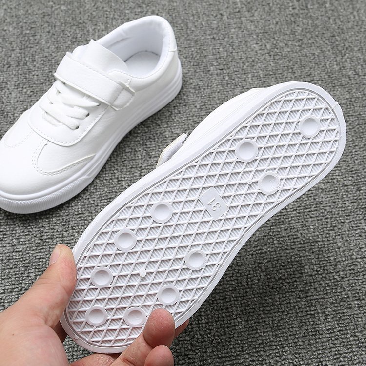 Giày Thể Thao Da Mềm Chống Trượt Màu Trắng Unisex Cho Bé 3-18 Tuổi
