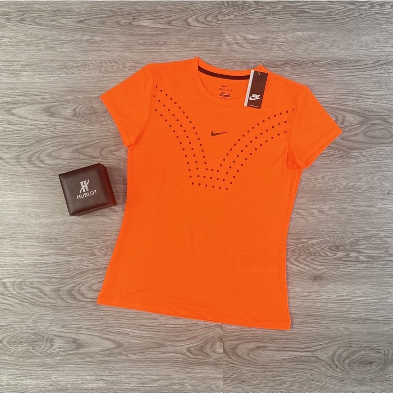 Áo cộc tay chấm bi vải thun mè thể thao tập gym yoga nữ siêu mềm mịn mát