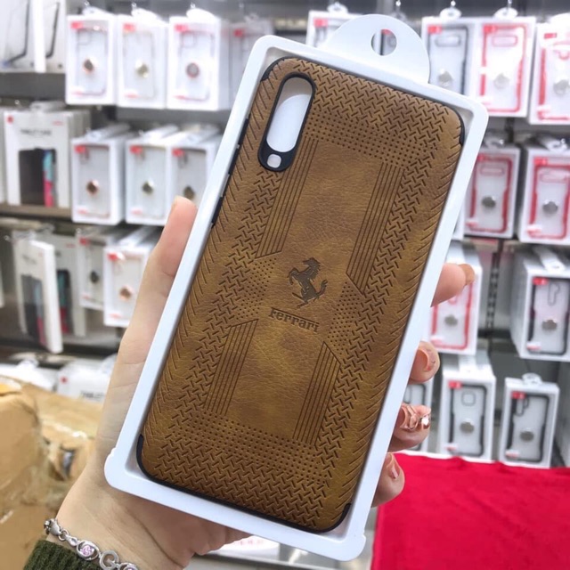 Ốp giả da Ferrari các mã ip 11/11pro/11promax/xsmax/ipx/7p/6p