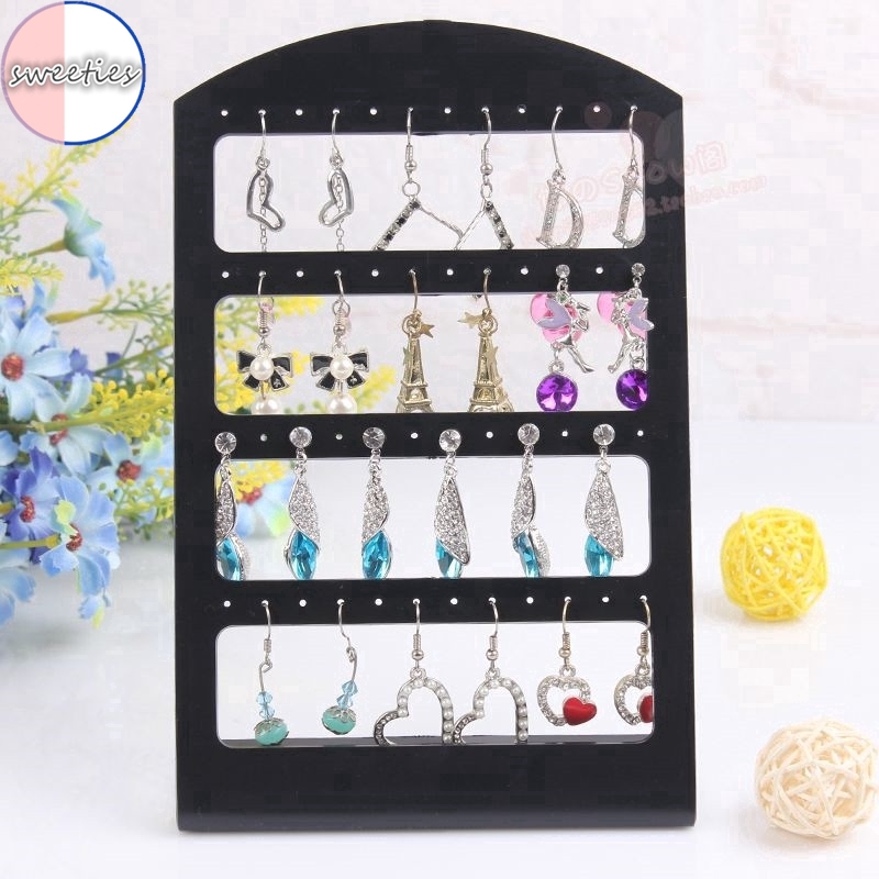 Khay 48 lỗ treo trưng bày được 24 đôi khuyên tai tiện dụng