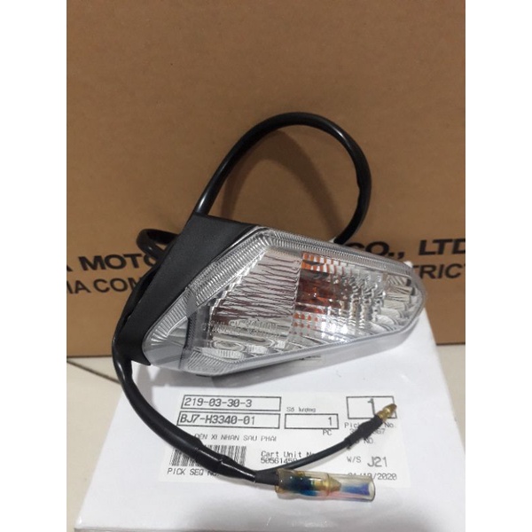 Xi nhan sau bên phải Janus YAMAHA