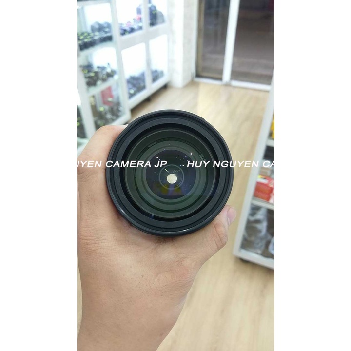 Ống kính Nikon 24 85 ED VR 99% như mới.    Máy ảnh Nikon DSLR .