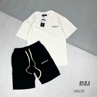 Bộ Cộc Tay Essentials Chữ In Đơn Giản Phối Dây Dài