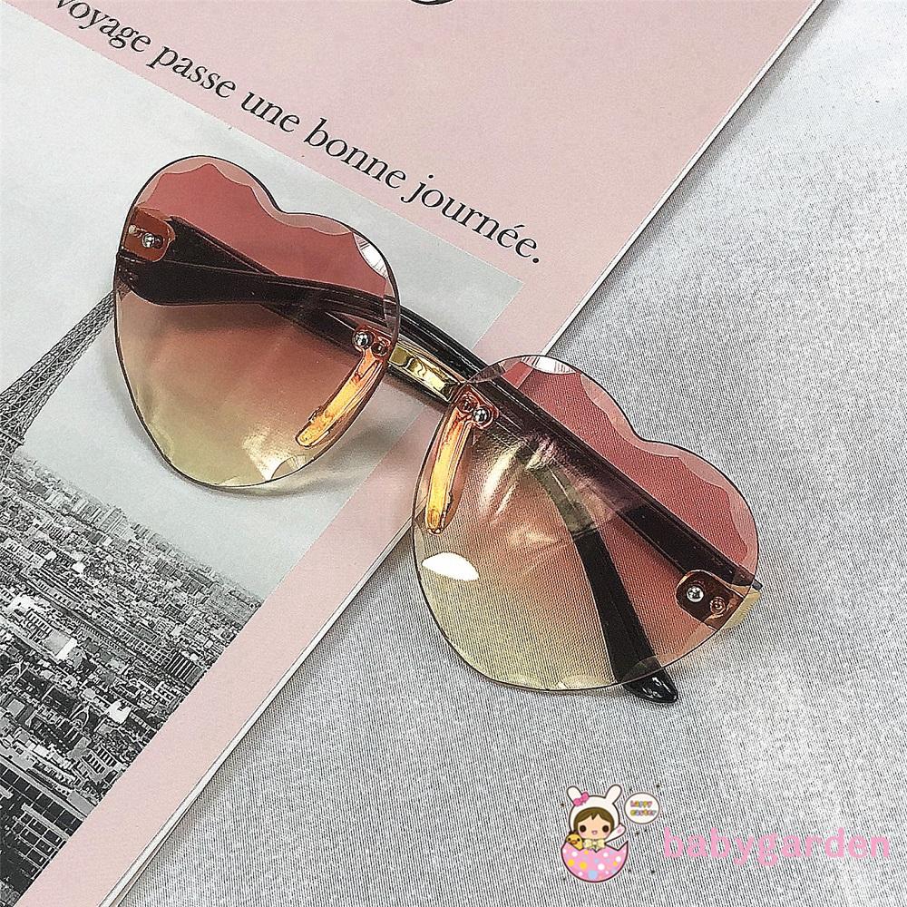 Kính Mát Mặt Hình Trái Tim Chống Tia Uv Cho Bé