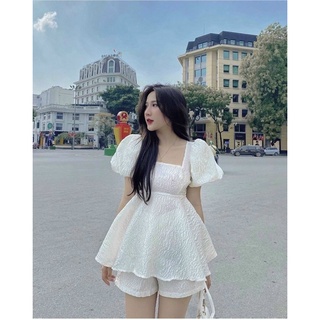 Set áo gấm trắng hở lưng tay phồng + short