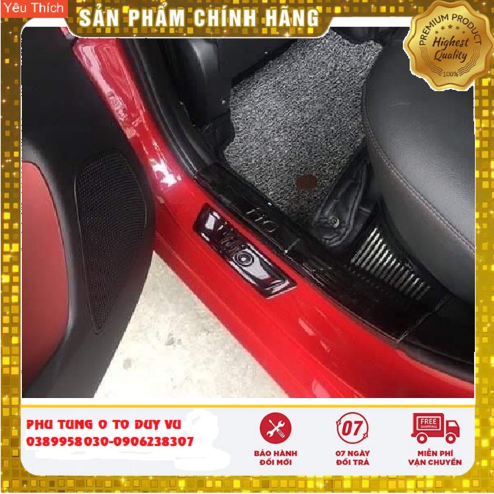 Bộ 8 miếng ốp bậc chống trầy bước chân hyundai i10 grand