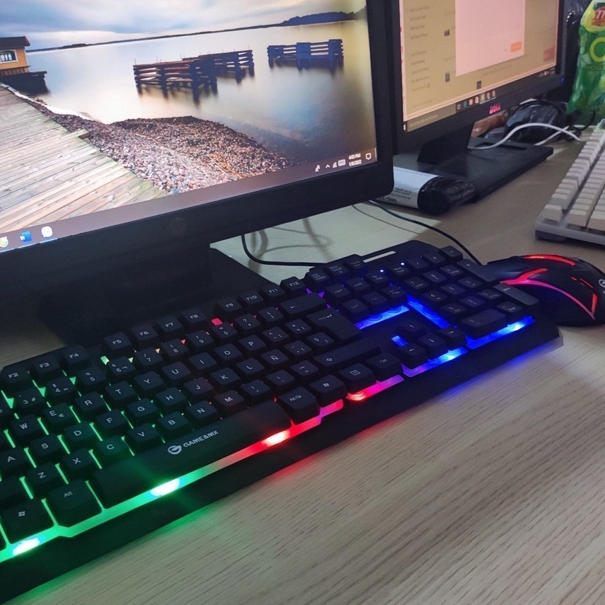 Bộ phím chuột giả cơ J10 có đèn led nhiều màu sắc, khung kim loại tặng kèm chuột gaming siêu rẻ