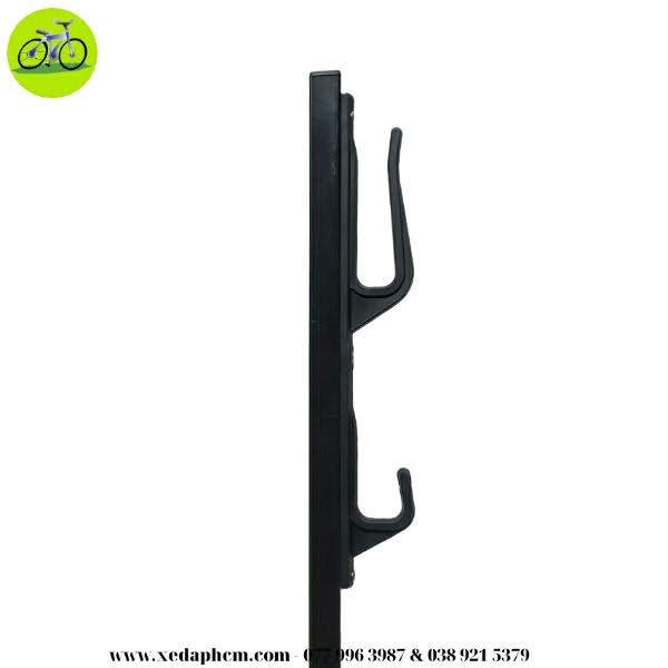 Chân chống vuông xe đạp dựng móc nhựa