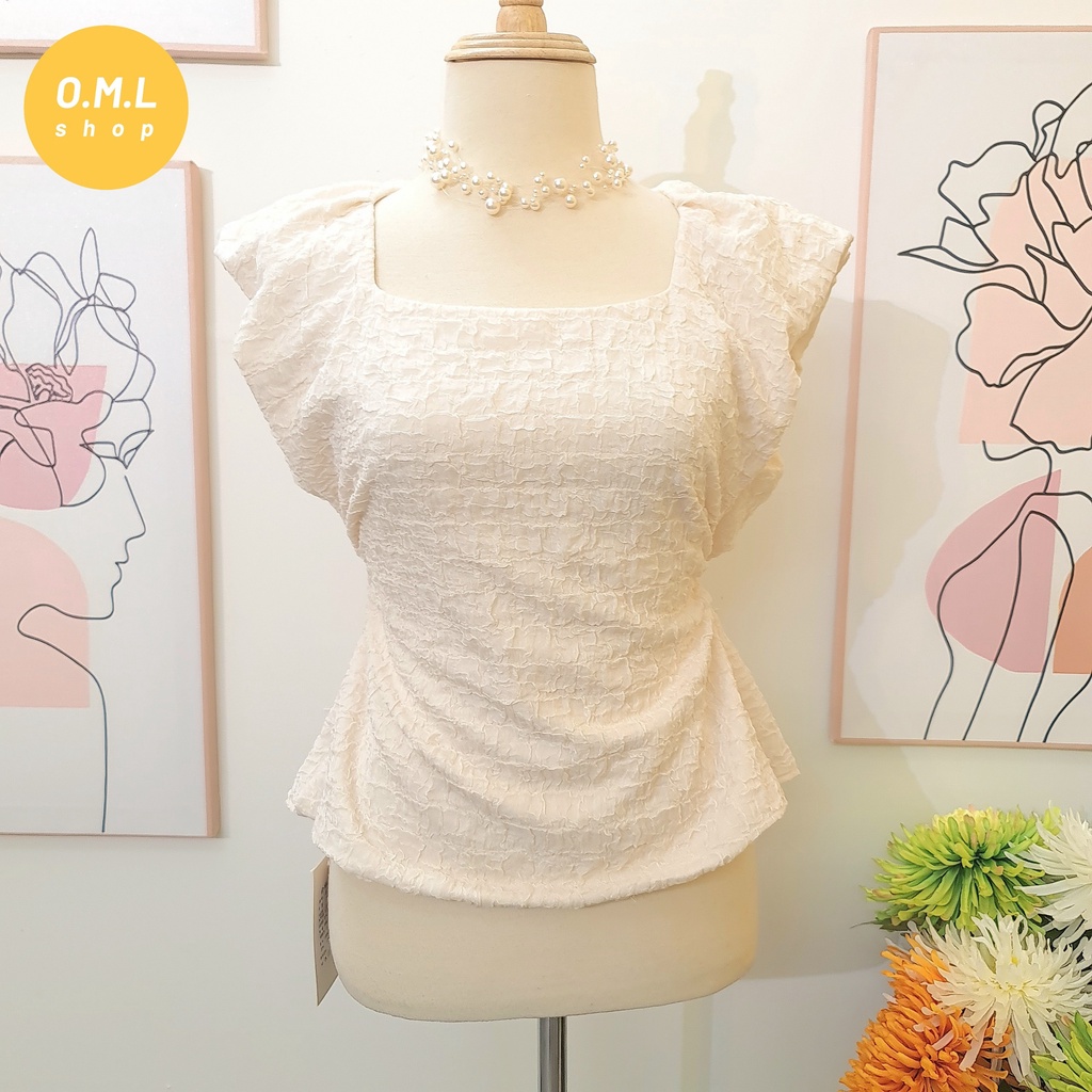 Áo dập nhăn cổ vuông chiết eo hở lưng cá tính, xinh đẹp