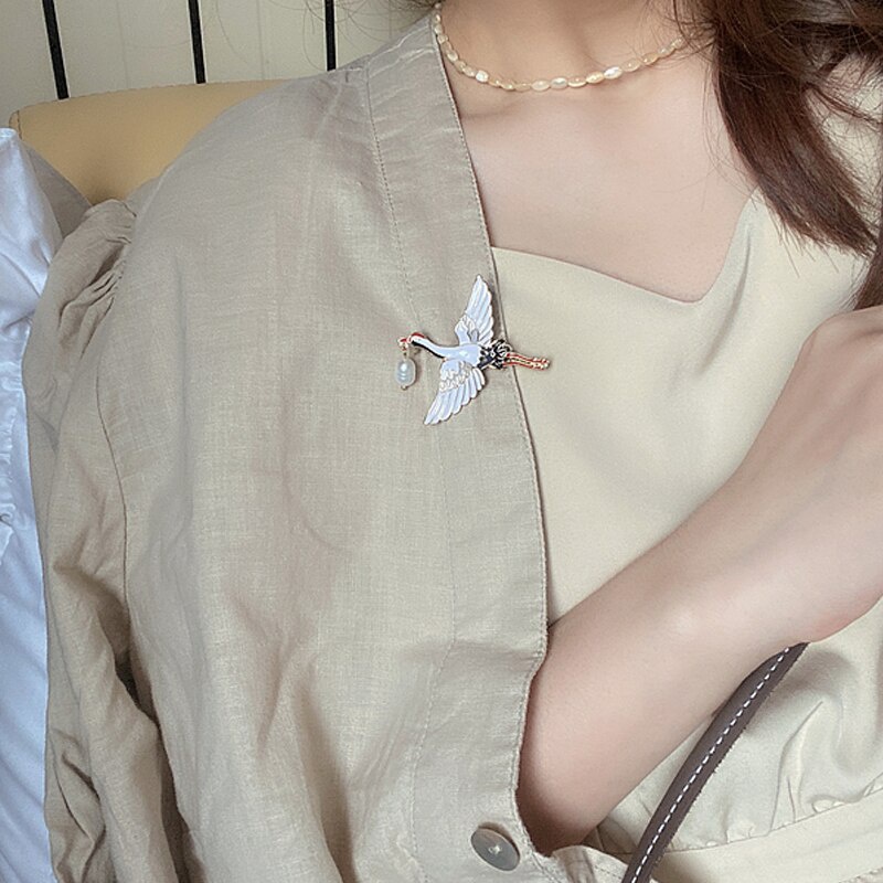 Ghim cài áo bằng kim loại hình chim hạc phong cách cổ điển thanh lịch dành cho nữ
