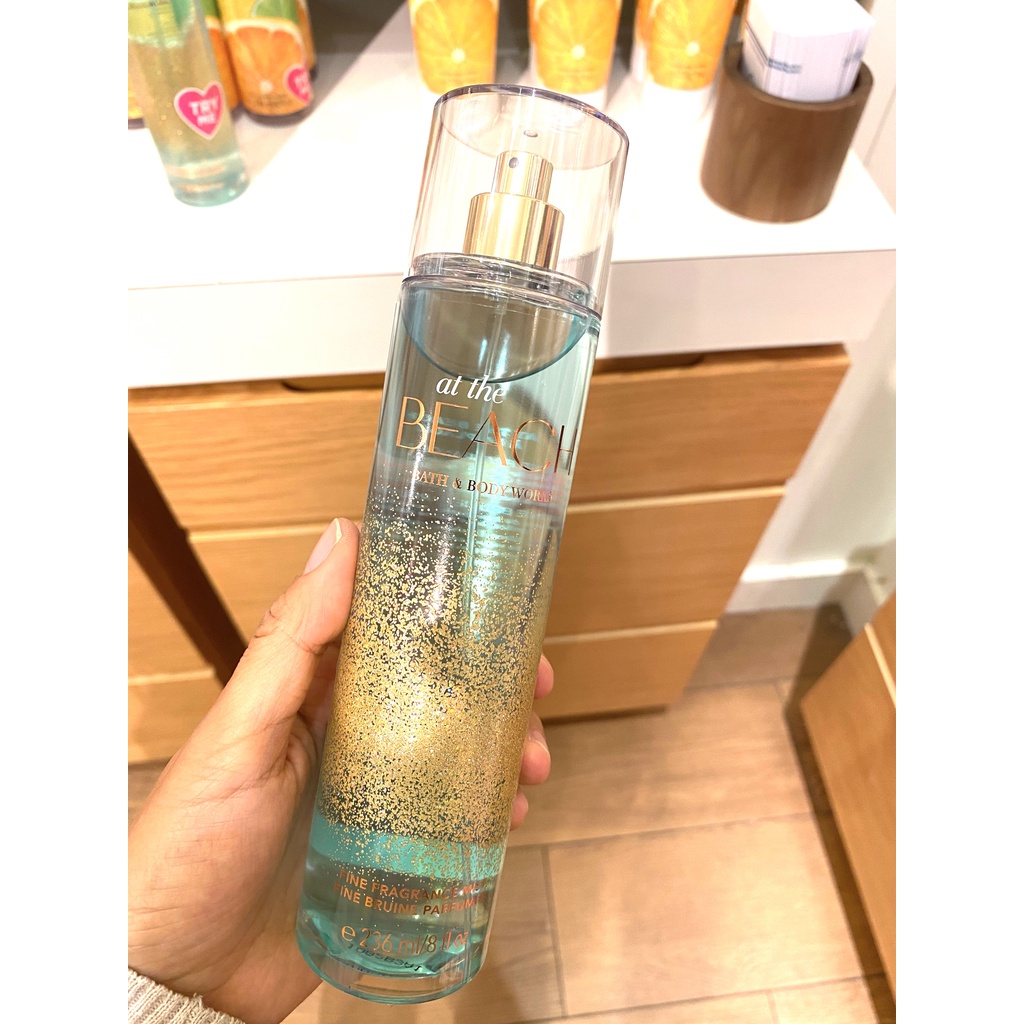 Xịt thơm body Bath And Body Works At The Beach 236ML