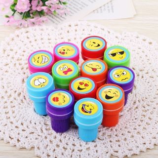 DẤU KHEN THƯỞNG TIẾNG ANH