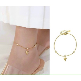 Lắc chân titan tim mạ vàng ko đen