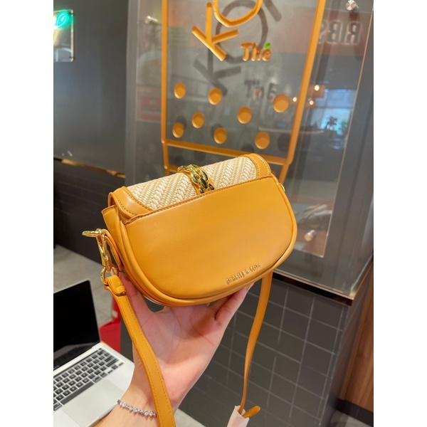 Túi CNK  Viền khoá xích new !!!