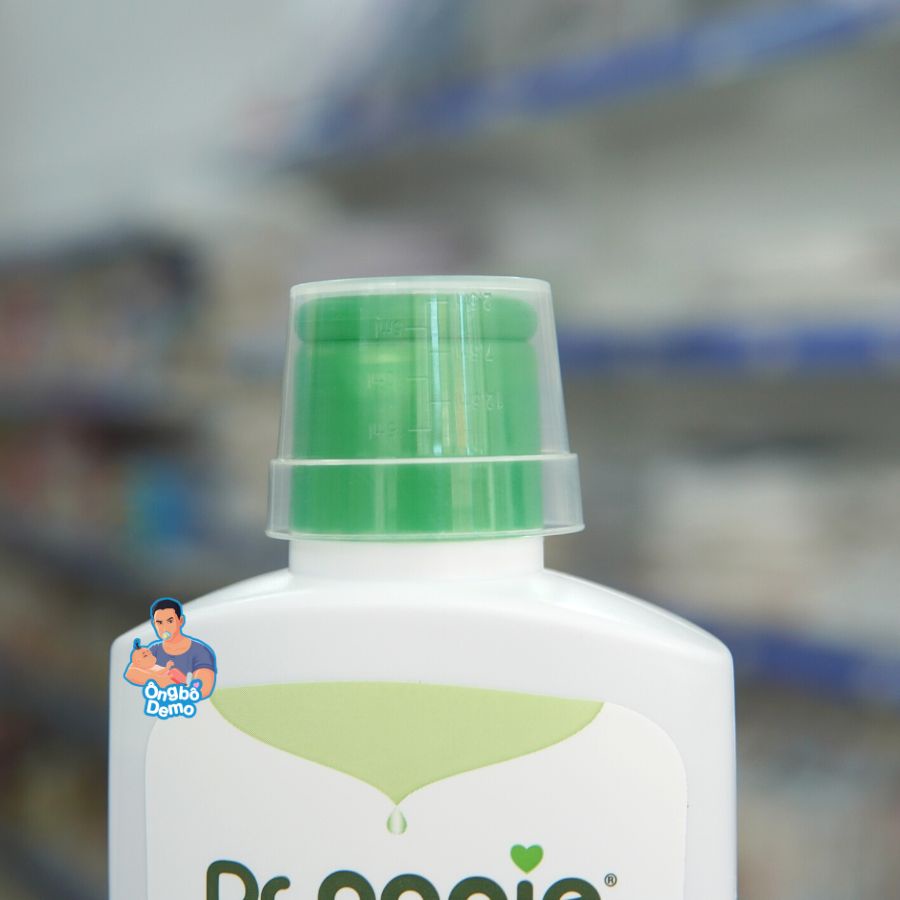 Nước tắm thảo dược Dr Papie giúp ngăn ngừa và giảm các vấn đề về da cho bé, dung tích 230ml - Ongbodemo