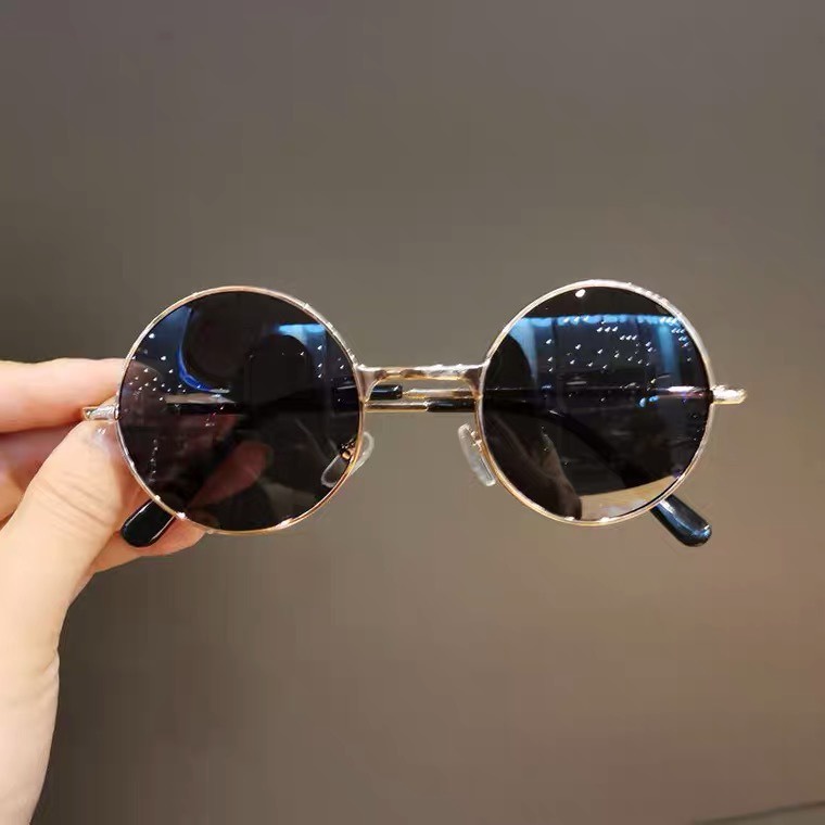 MẮT KÍNH THỜI TRANG NGỐ THẦY BÓI MÀU ĐEN CỰC NGẦU QUÁ HOT KÍNH NOBITA