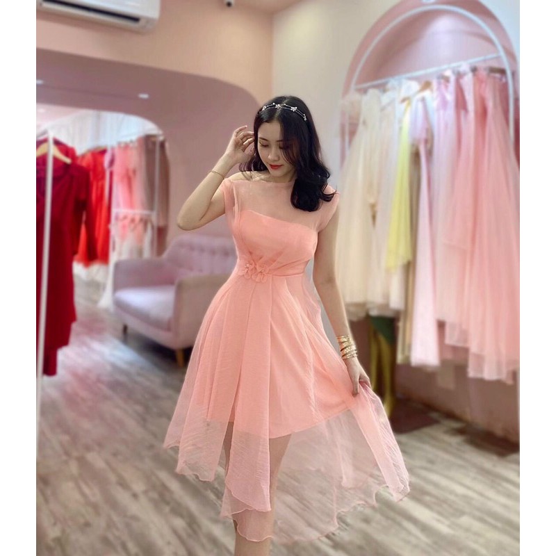 ĐẦM XỐP XOẮN EO CỔ THUYỀN