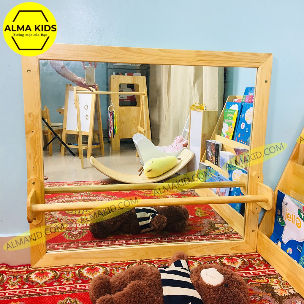 Gương Soi Toàn Thân Cho Bé - Gương Tương Tác Cho Trẻ Sơ Sinh Alma Kids AMK2111.