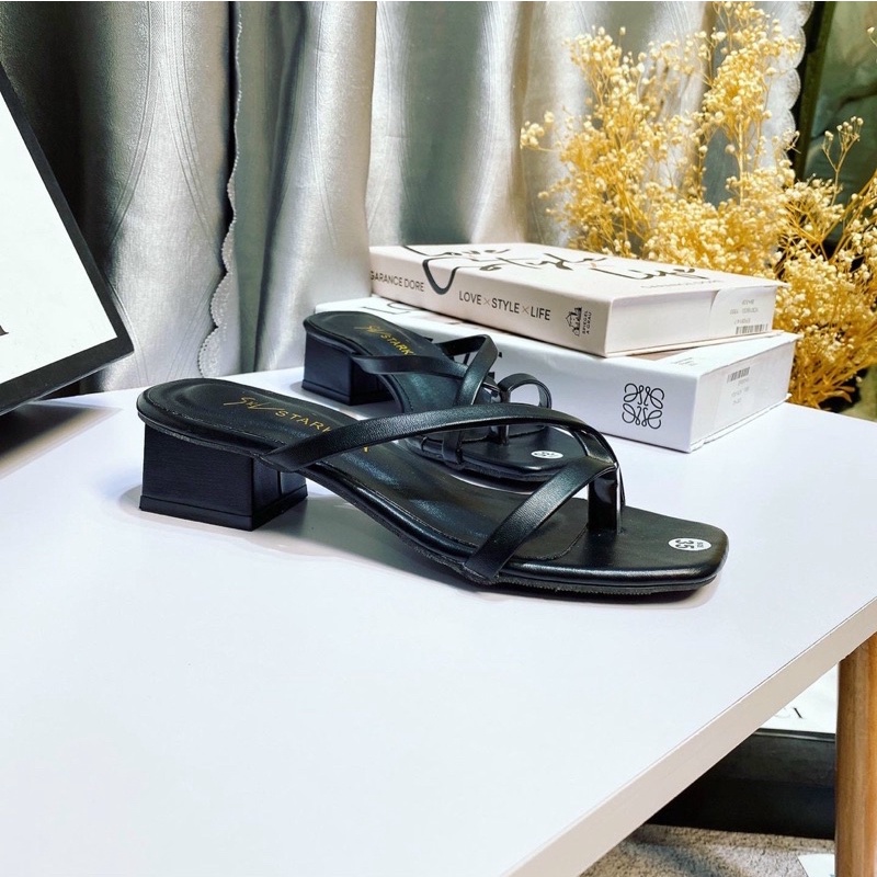 Giày gót mũi vuông Yumi store 3cm dây mảnh quai Chéo xinh xắn bền đẹp.