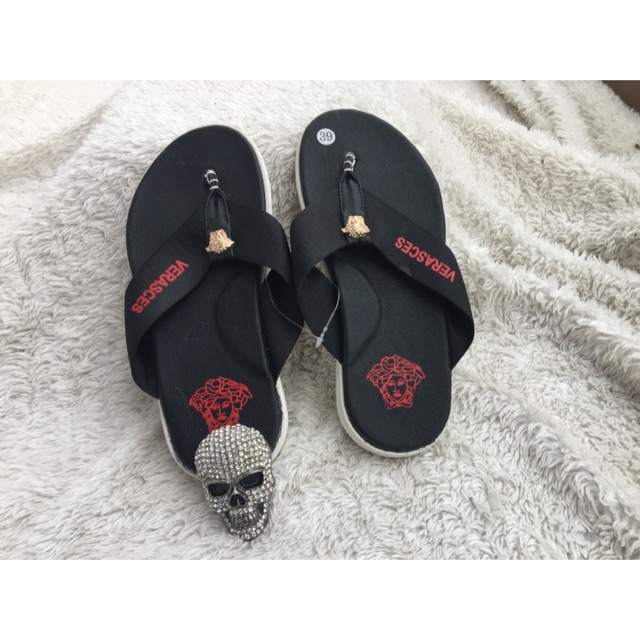 Dép nam sỏ ngón versace
