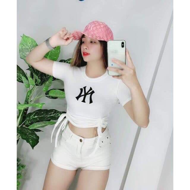 Áo thun lụa croptop rút dây 2 bên in chữ Ny sang chảnh