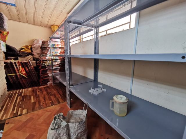 Kệ sắt v lỗ đa năng 3 tầng dài 1m, Rộng 0,3m cao 1m