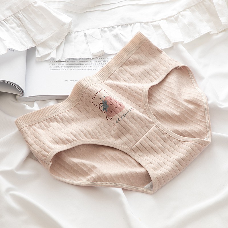 Quần lót cotton nữ hoạ tiết dâu cute dễ thương QL02